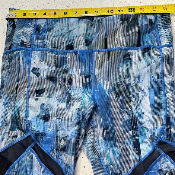 Lululemon Women’s Blue Abstract Mesh Panel Crop Leggings Size 10 - Picture 11 of 16